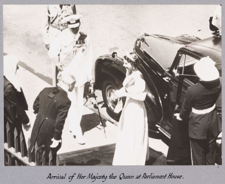 Queen Elizabeth II arrival at Parliament House - 1954