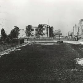 Macquarie Street from Botanical Gardens - 1912
