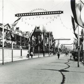 Macquarie Street during Commonwealth Celebrations 1901
